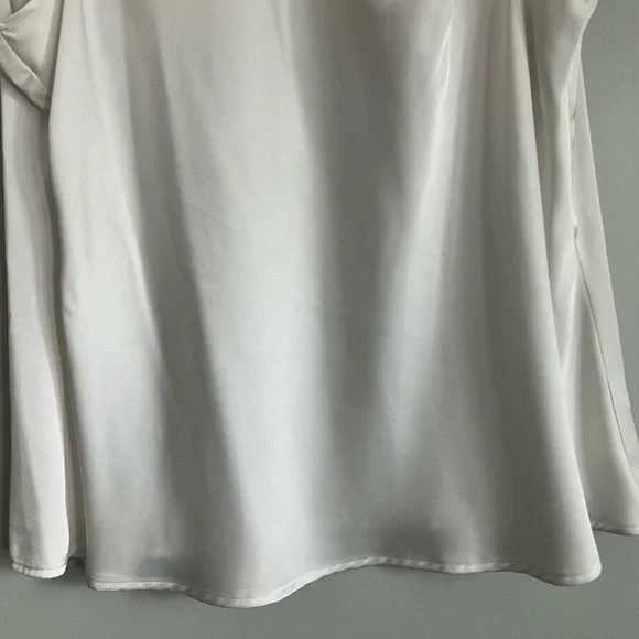 HALOGEN White Subtle Metallic High Neck Tank Blouse Size XL - Picture 4 of 10